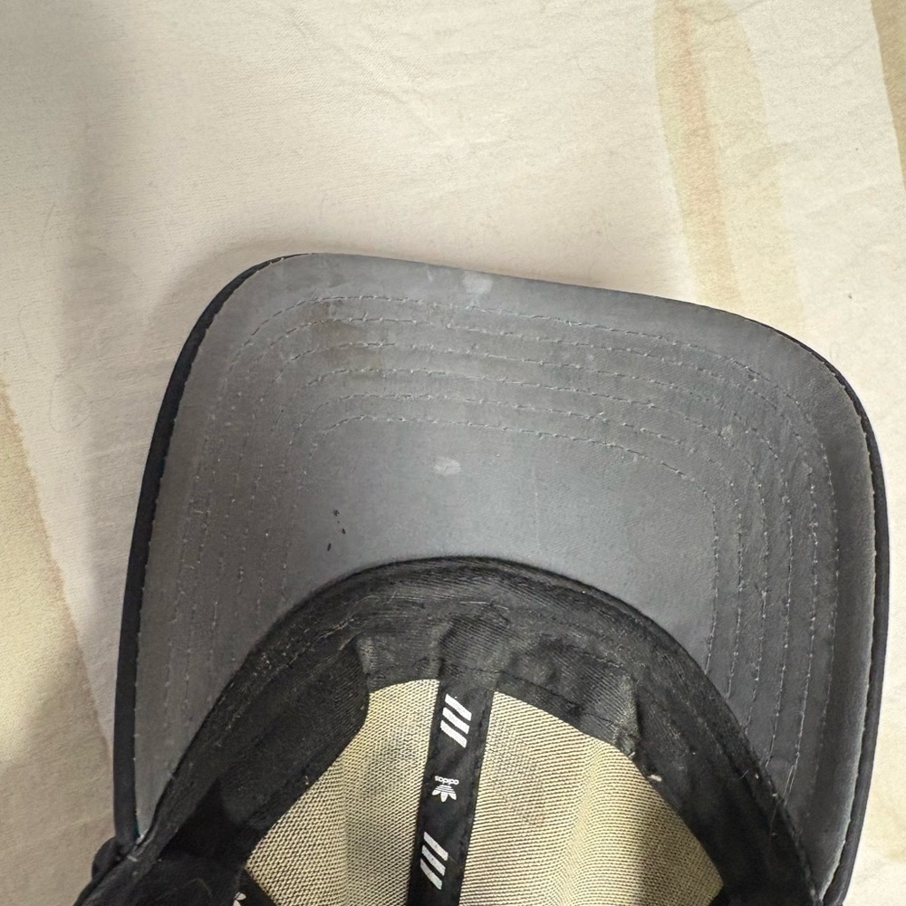 ADIDAS Adjustable Hat 🌵OSFM - Picture 4 of 8